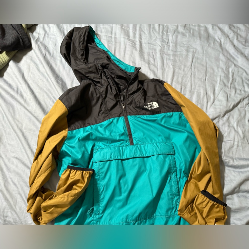 Color block windbreaker